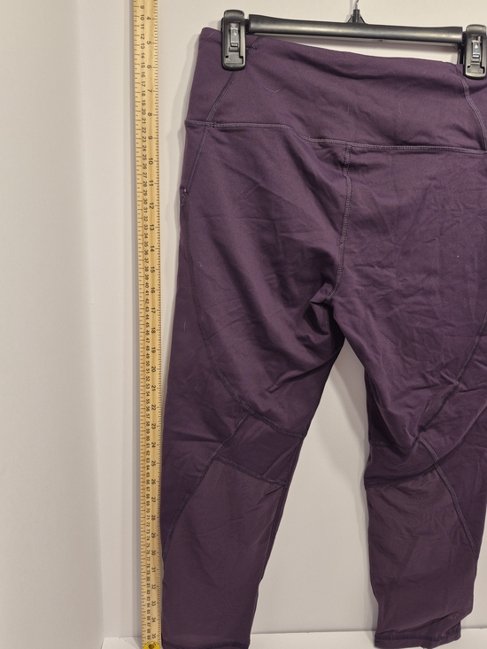 Victoria's Secret Sport Plum High-Rise Capri Mesh Leggings - Picture 3 of 5